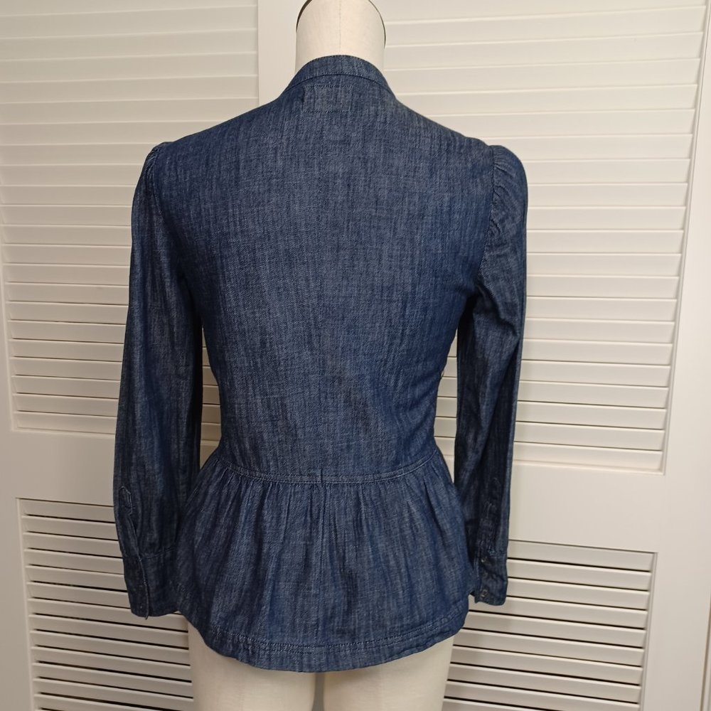 Lucky Brand Top Blue Chambray Denim Snap Front Peplum Top Womens size 4 - Picture 3 of 11